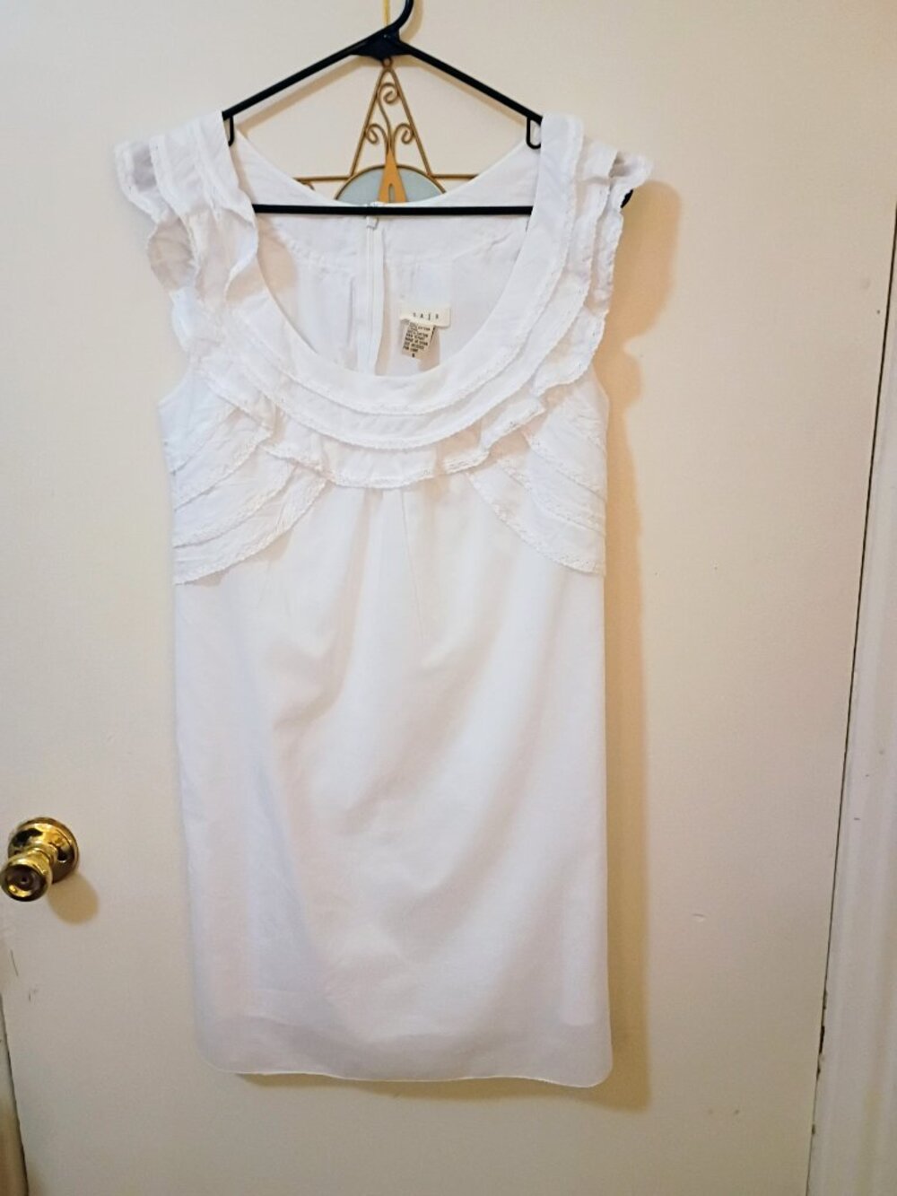 Saja White Sleeveless Dress w/Ruffle Neckline & Crochet Trim Size 6